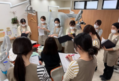 国家資格を持つスタッフが施術